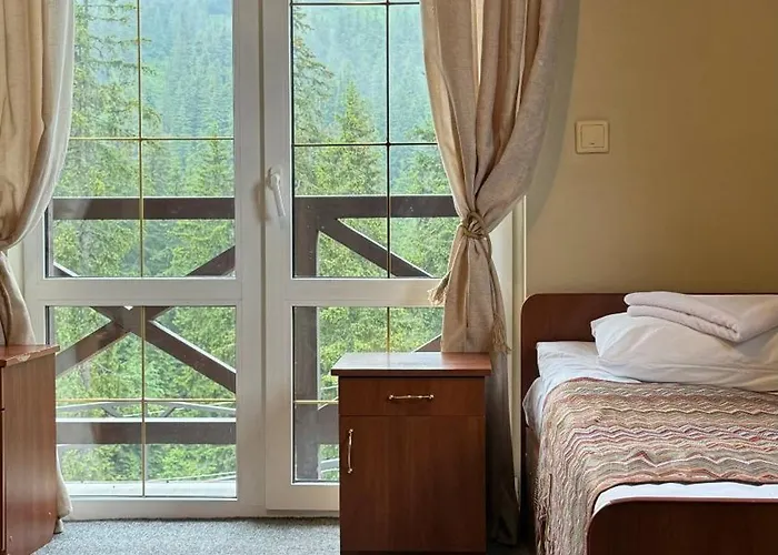 Hotel Crocus *