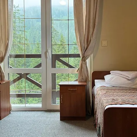 Hotel Crocus *